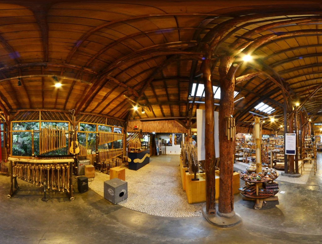 Ada banyak tempat healing di Bandung, mulai dari wisata alam sampai galeri seni.