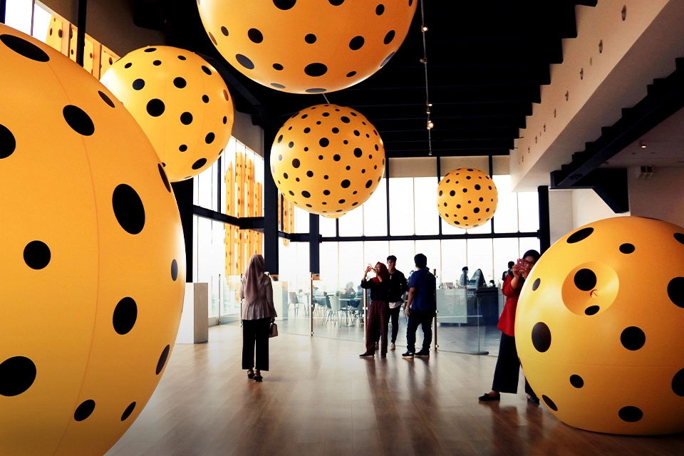 Ada beberapa rekomendasi tempat healing di Jakarta, mulai dari wisata alam sampai wisata seni.